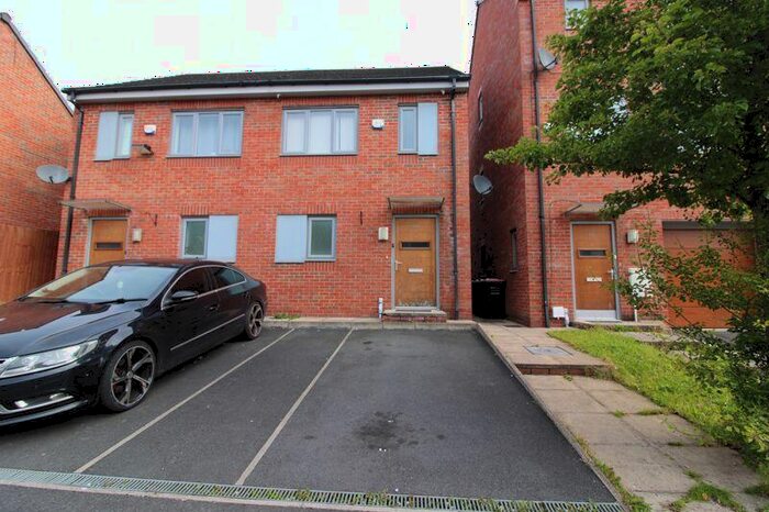 2 Bedroom Semi-Detached House To Rent In Christie Lane, Salford, Manchester, M7