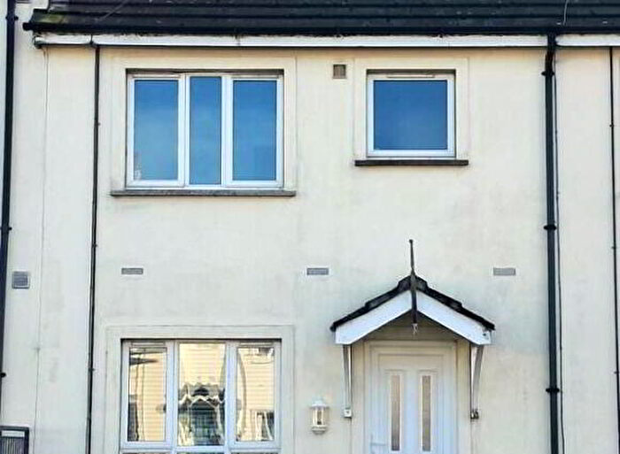 3 Bedroom Mid TownHouse For Sale In The Old Fort, Londonderry, BT47