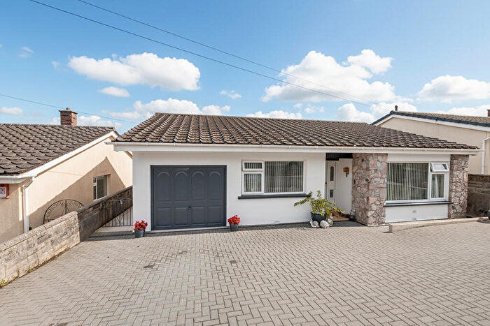 4 Bedroom Bungalow For Sale In Yeomans Way, Plymouth, PL7