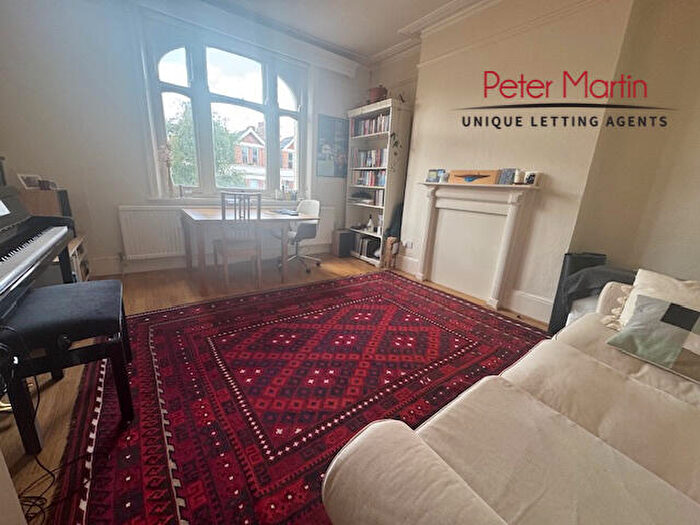2 Bedroom Flat To Rent In Yale Court, Honeybourne Road, West Hampstead, NW6