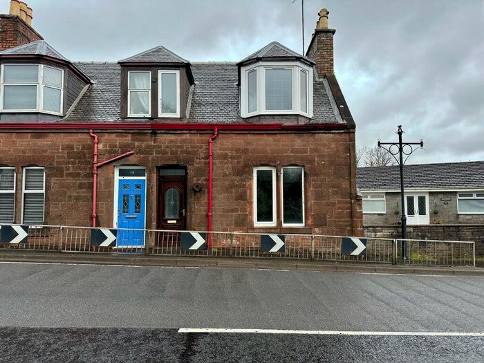 3 Bedroom End Of Terrace House For Sale In Burnock Street, Ochiltree, KA18