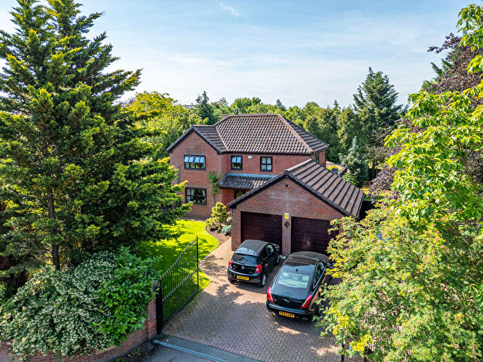 5 Bedroom Detached House For Sale In St. Nicholas's Way, Bawtry, DN10