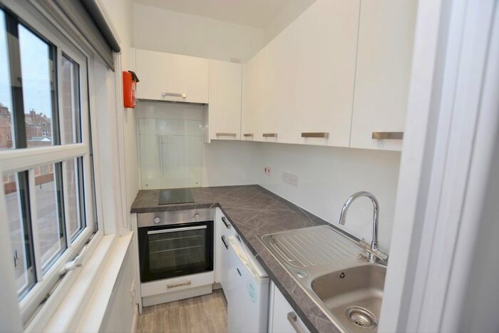 1 Bedroom Studio To Rent In Angel Place, Worcester, WR1