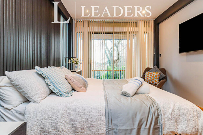 2 Bedroom Apartment To Rent In Foregate Street, CH1