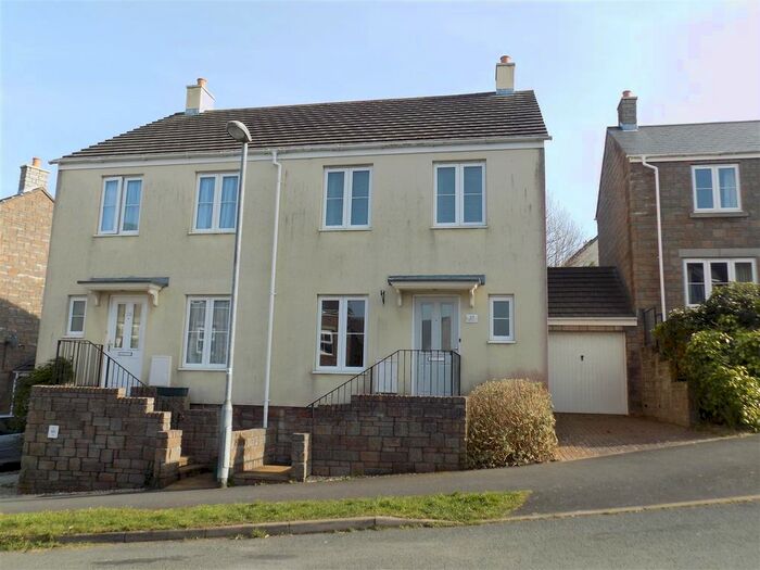 3 Bedroom Semi-Detached House To Rent In Wadlands Meadow, Okehampton, EX20