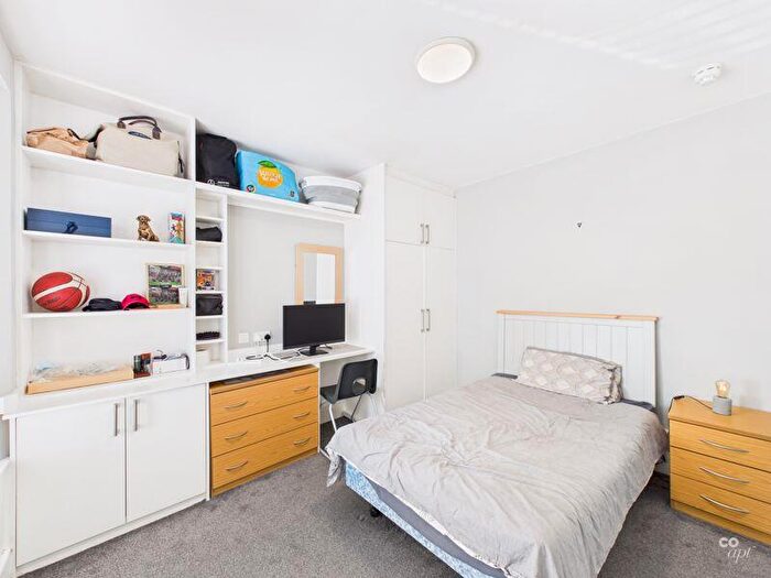 5 Bedroom Terraced House To Rent In Islingword Street, Brighton, BN2