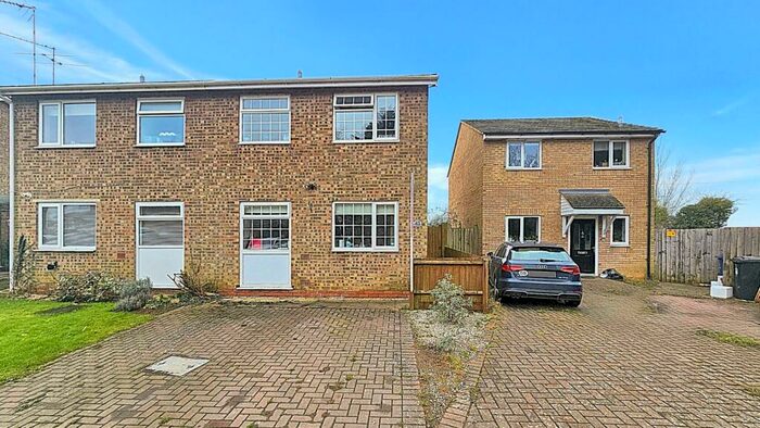 3 Bedroom Semi-Detached House For Sale In Swyncombe Green, Hartwell, Northampton, NN7