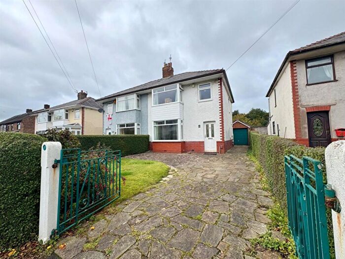 3 Bedroom Semi-Detached House For Sale In , Lawrence Avenue, Preston, Lancashire, PR1