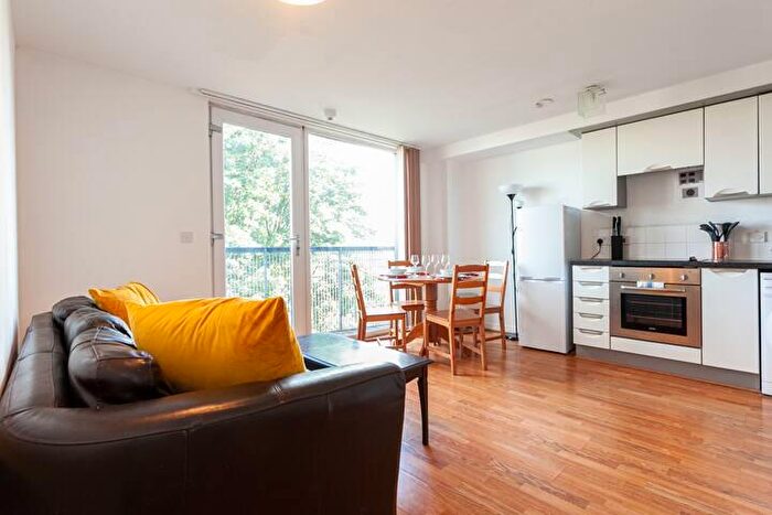 3 Bedroom Flat For Sale In Trinity Court, Higher Cambridge Street, Manchester, M15