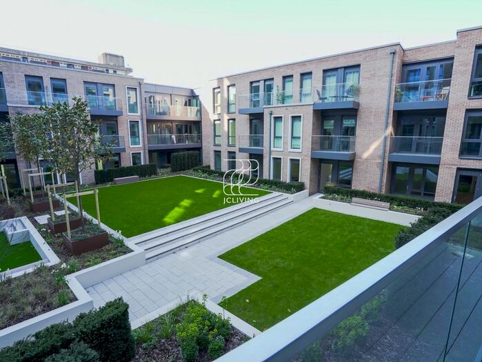 2 Bedroom Flat To Rent In Glenthorne Road, London, W6