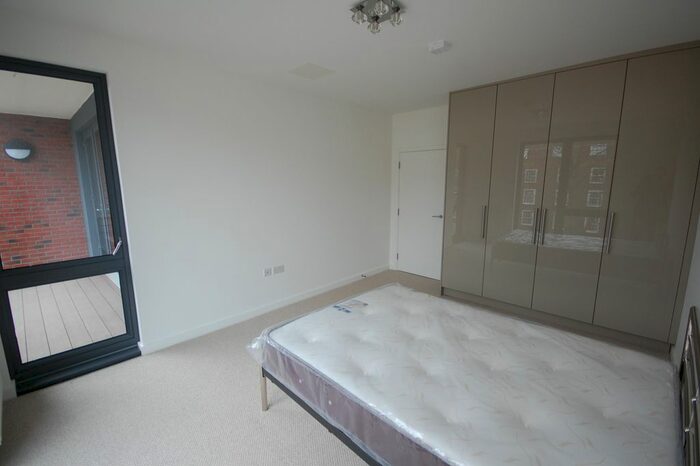 1 Bedroom Flat To Rent In Stewarts Road, London, SW8