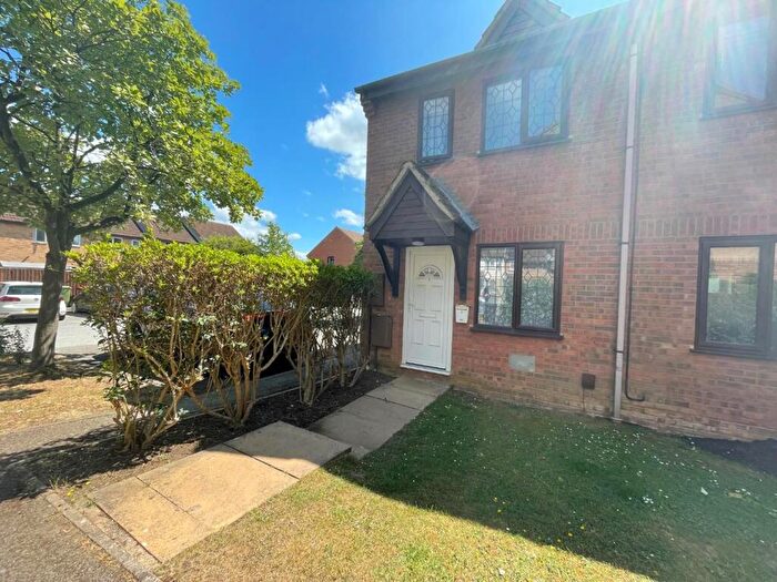 1 Bedroom Terraced House To Rent In Bosworth Close, Bletchley, Milton Keynes, MK3