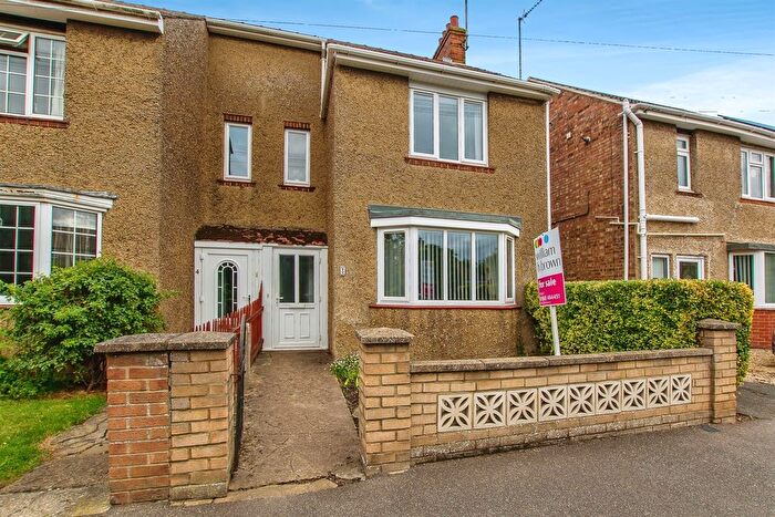 3 Bedroom Semi-Detached House For Sale In Magazine Lane, Wisbech, PE13