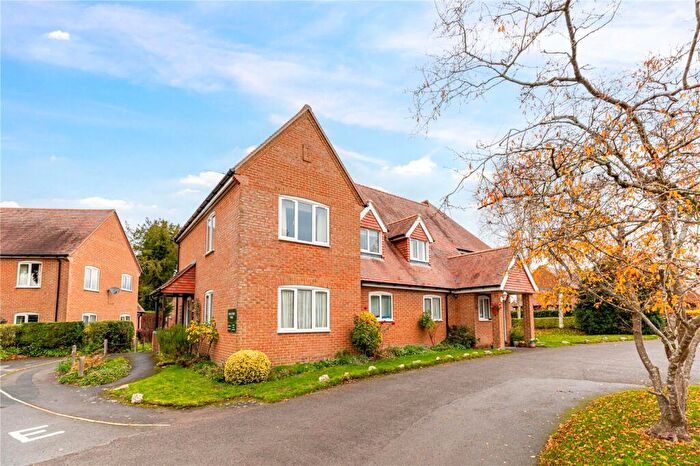 2 Bedroom Apartment For Sale In Holly Tree Walk, Pewsey, Wiltshire, SN9