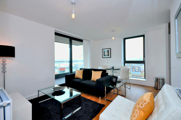 1 Bedroom Apartment To Rent In Connaught Heights, Waterside Park, Royal Docks, E16