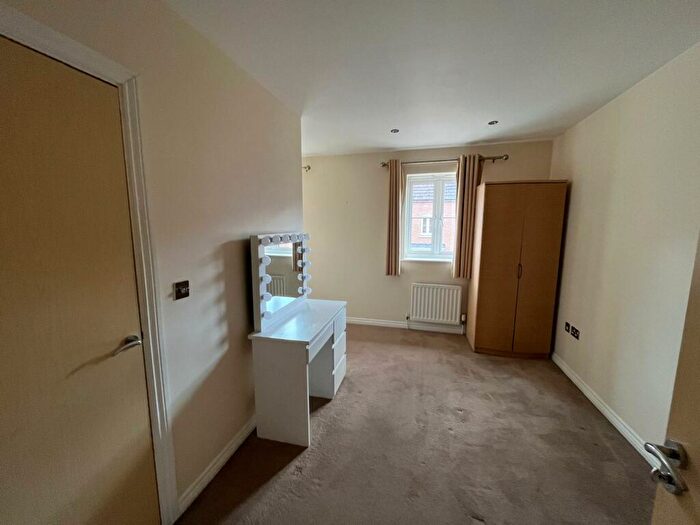 3 Bedroom Terraced House For Sale In Avian Avenue, Frogmore, AL2