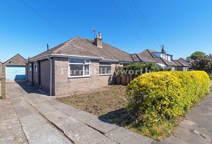 2 Bedroom Bungalow For Sale In Meadow Park, Galgate, Lancaster, LA2
