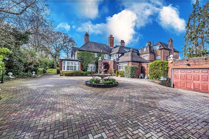 5 Bedroom Detached House For Sale In The Bishops Avenue, London, N2