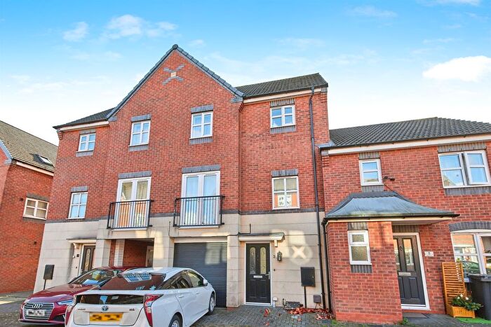 3 Bedroom Property For Sale In Jeque Place, Burton-On-Trent, DE13