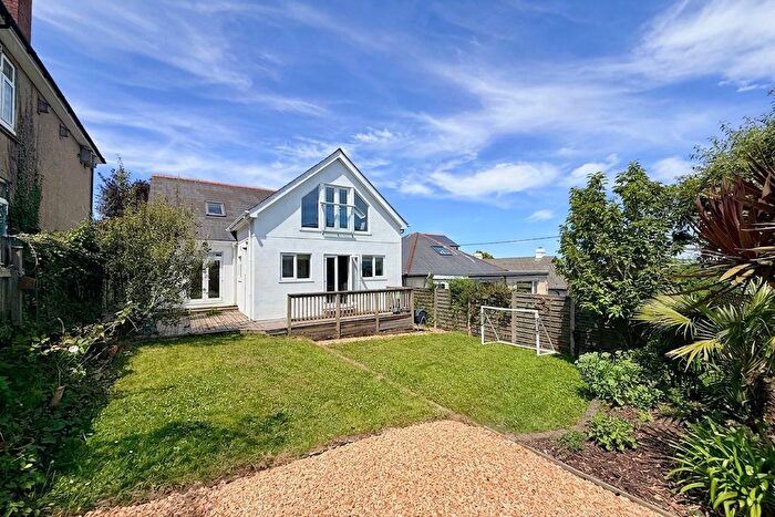 4 Bedroom Detached House For Sale In Kernick Road, Penryn, TR10