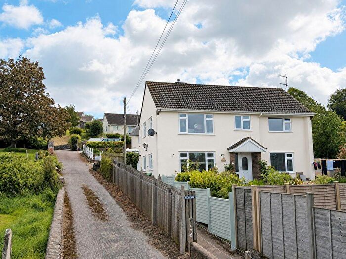 2 Bedroom Flat For Sale In Vale View, Newton Poppleford, EX10