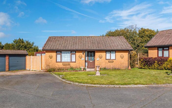 2 Bedroom Detached Bungalow For Sale In Chain Free In Quiet Cul-De-Sac - Chessell Close, Cowes, PO31