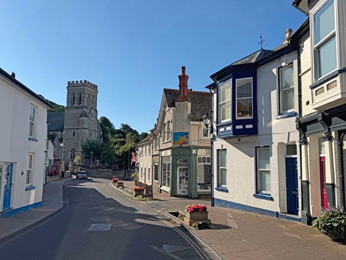 2 Bedroom Flat For Sale In Fore Street, Beer, EX12