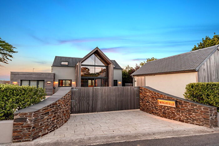 4 Bedroom Detached House For Sale In West Hill, Wadebridge, PL27