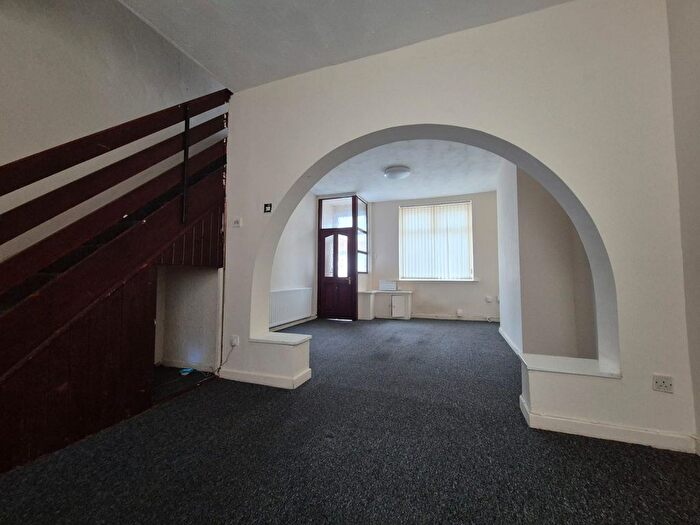 3 Bedroom Terraced House To Rent In Kensington Street, Rochdale, OL11