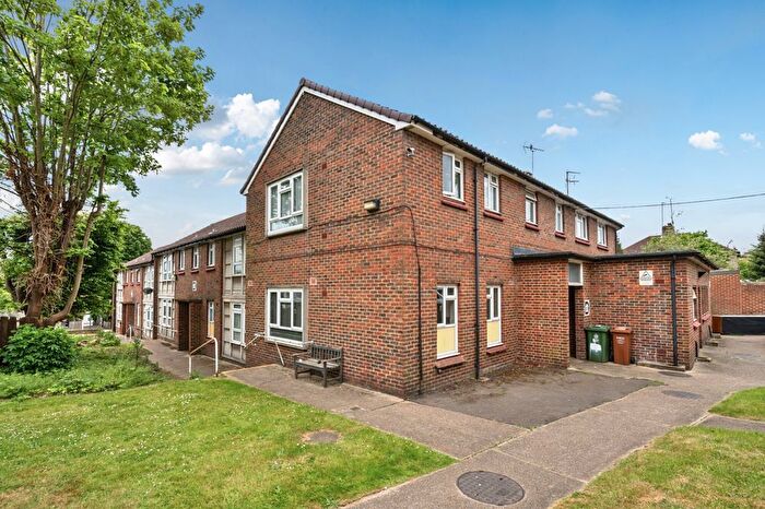 2 Bedroom Flat To Rent In The Homestead, Crayford High Street, Crayford, Dartford, DA1