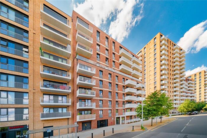 1 Bedroom Apartment To Rent In Lakeside Drive, London, NW10