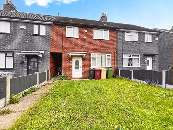 3 Bedroom Terraced House To Rent In Hawes Avenue, Farnworth, Bolton, BL4
