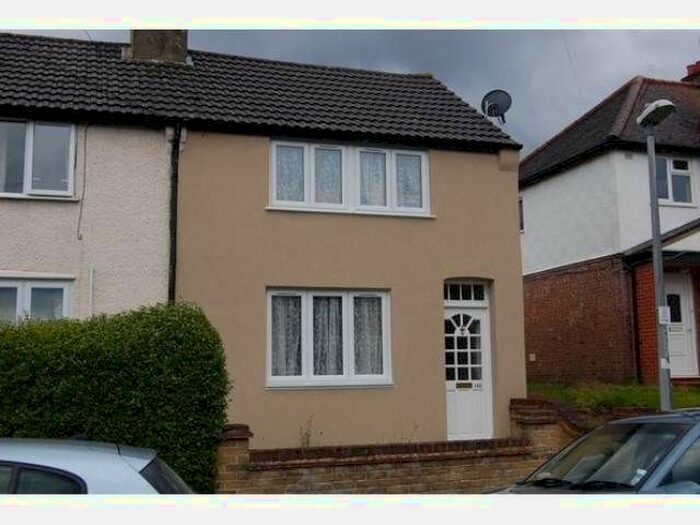 2 Bedroom Property To Rent In Cramptons Road, Sevenoaks, Kent, TN14