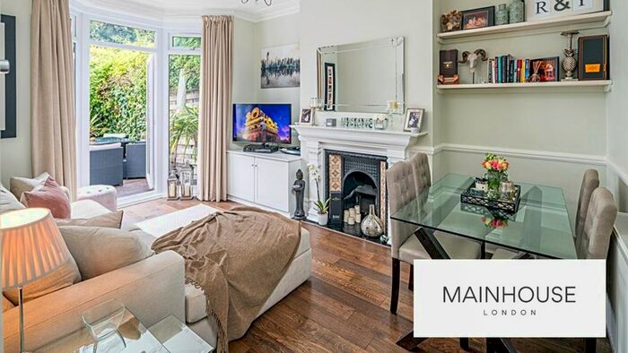 2 Bedroom Flat To Rent In Arlow Road, London, N21