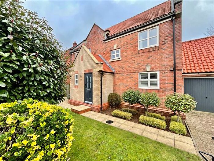 4 Bedroom Detached House For Sale In Aughton Lane, Aston, Sheffield, S26