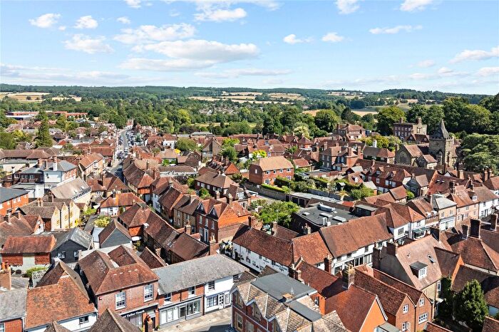 1 Bedroom Flat For Sale In Courtyard Flat, Wool Lane, Midhurst, West Sussex, GU29