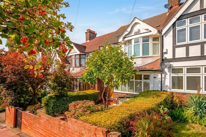 4 Bedroom Terraced House For Sale In Beck Way, Beckenham, BR3
