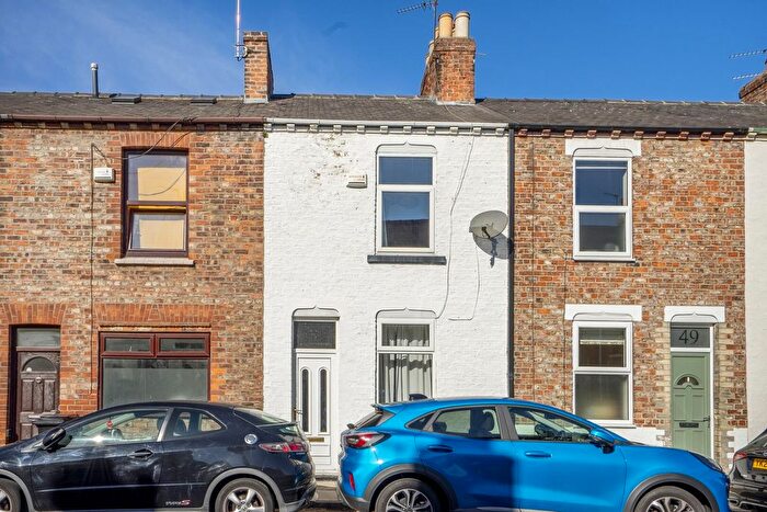 2 Bedroom Terraced House For Sale In Upper Newborough Street, York, YO30