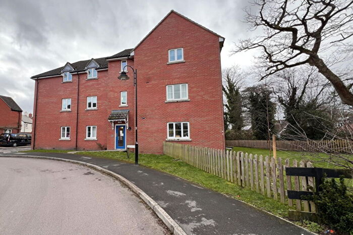 2 Bedroom Flat For Sale In Wadworth Road, Devizes, SN10