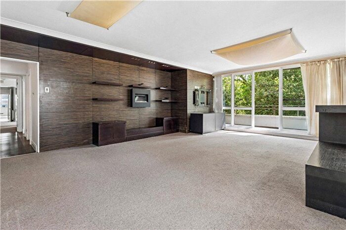 3 Bedroom Flat For Sale In Queens Gate Gardens, South Kensington, London, SW7