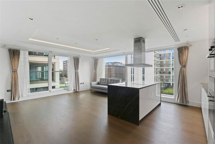 2 Bedroom Flat To Rent In Radnor Terrace, London, W14