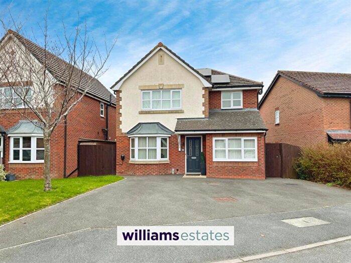 3 Bedroom Detached House For Sale In Llys Gwydyr, Denbigh, LL16