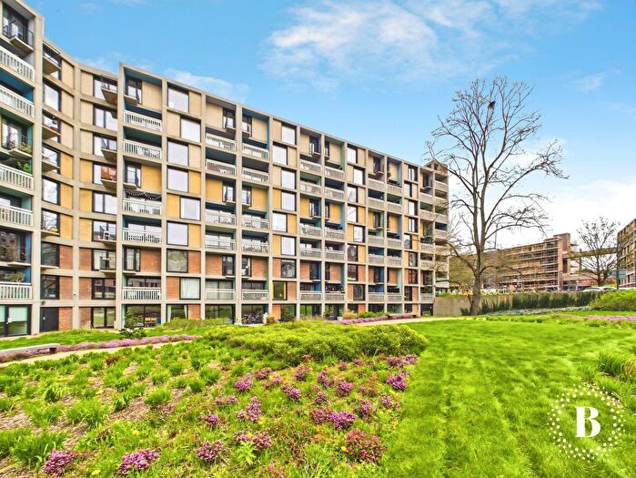 2 Bedroom Flat For Sale In Lord Mews, Pat Midgeley Lane, Sheffield, S2