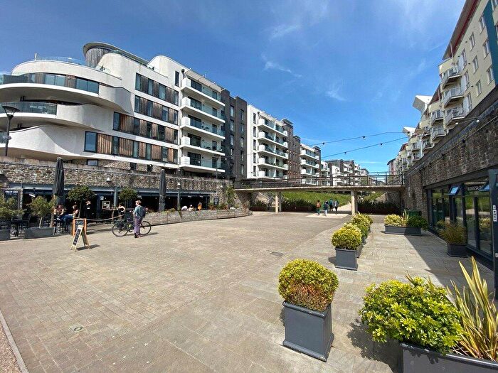 1 Bedroom Apartment To Rent In Millennium Promenade, Invicta, BS1