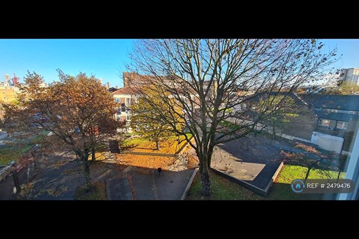 1 Bedroom Flat To Rent In Heylyn Square, London, E3