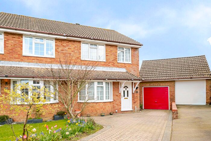 3 Bedroom Semi-Detached House For Sale In Gorse Hill, Broad Oak, TN21