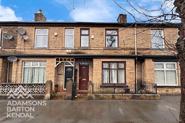 4 Bedroom Terraced House For Sale In Milnrow Road, Rochdale, OL16