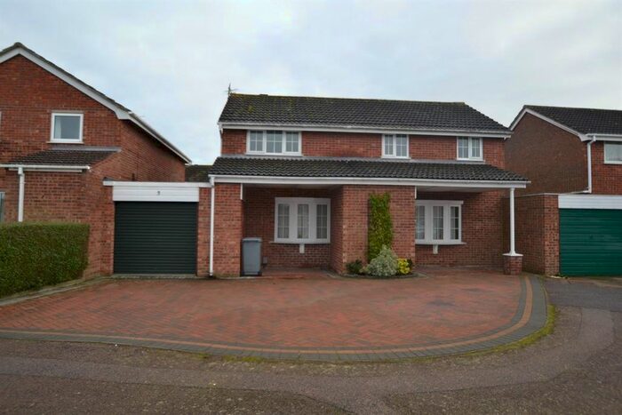 4 Bedroom Detached House To Rent In Overstone Court, Old Catton, Norwich, NR6