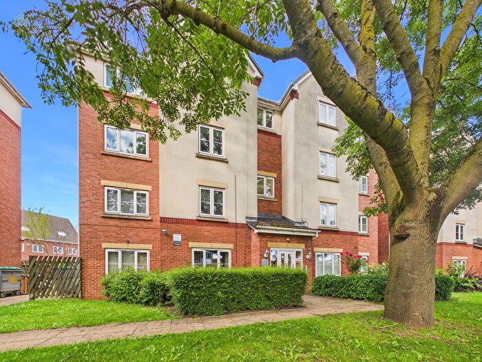 2 Bedroom Flat For Sale In Holyhead Road, Wednesbury, WS10