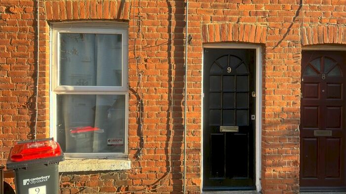 2 Bedroom House To Rent In St Edmunds Road, Canterbury Ref -, CT1